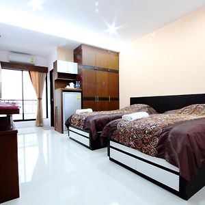 Zimmer mit zwei Einzelbetten